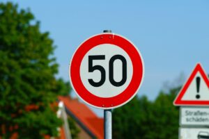 糖質制限は50代男性の健康維持にどう役立つ？